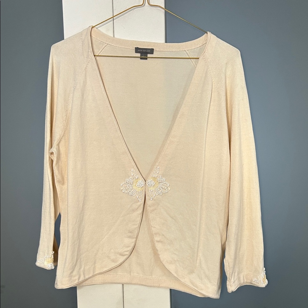 Ann Taylor Silk Blend Cardigan Knit Beading Details Cream L